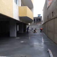 Piso de concreto polido industrial