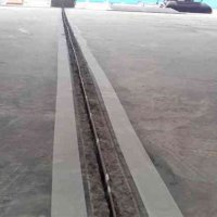 Tratamento de trincas em piso de concreto